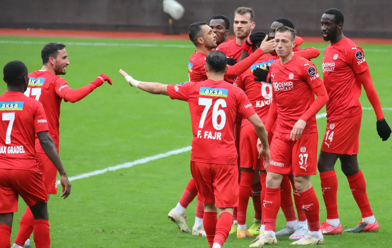 Кайсериспор – Сивасспор прогноз 27 декабря: ставки и коэффициенты на матч чемпионата Турции