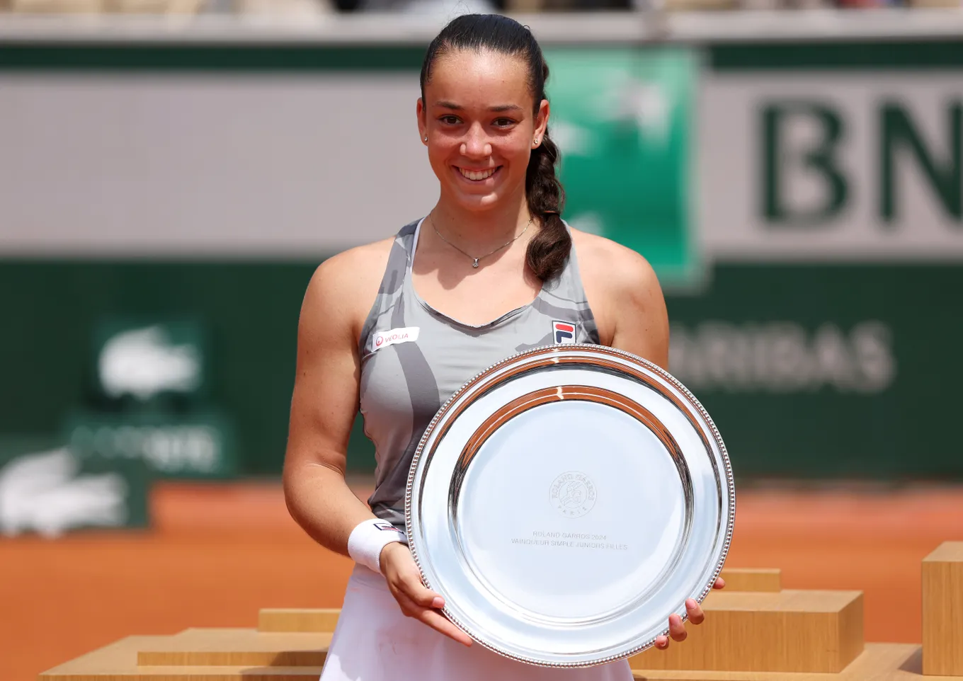 Валентова – Саснович прогноз и ставки на матч WTA Афины 16 июля 2026 года