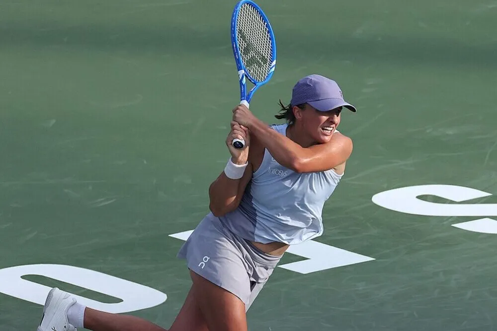 Ига Швентек является главной конкуренткой белоруски. Фото: WTA