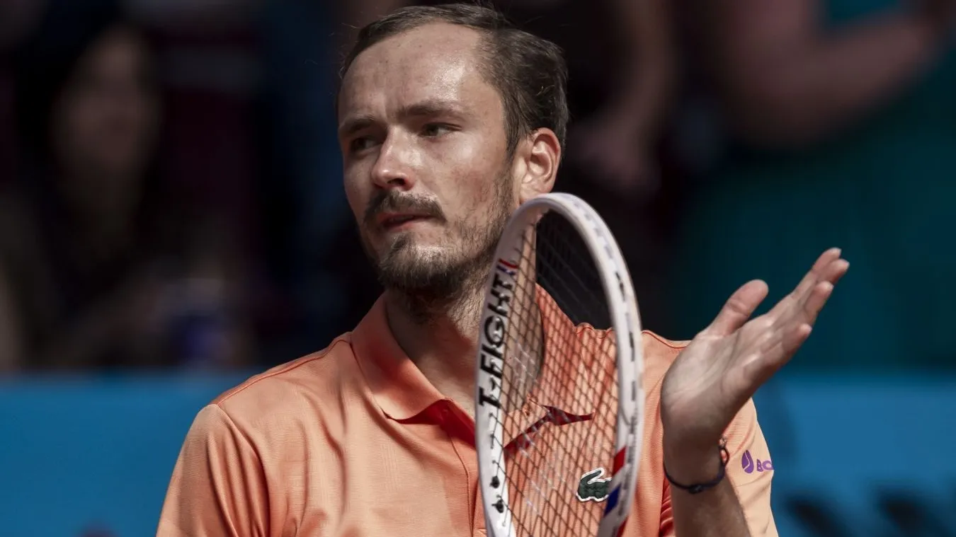 Махач – Медведев прогноз на матч Турнира ATP-1000 в Риме 9 мая 2026 года