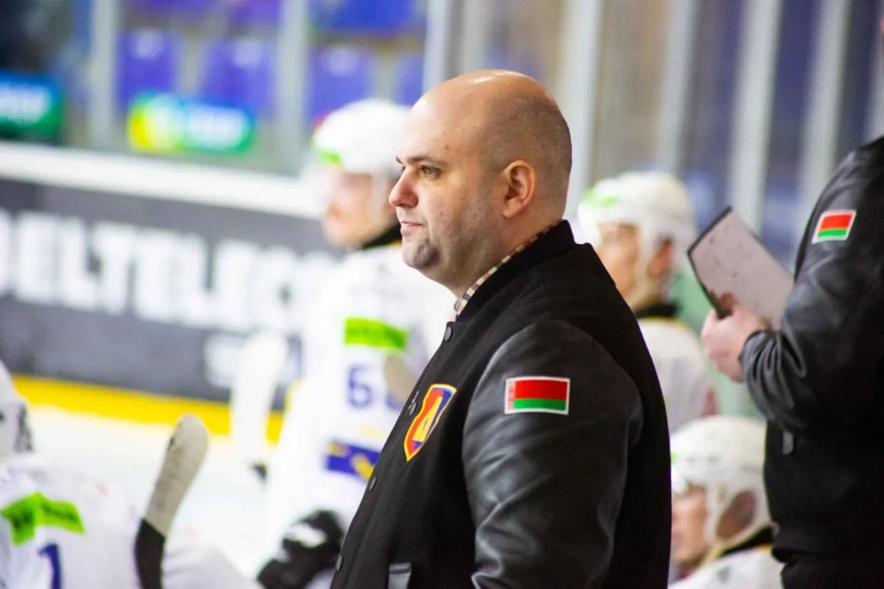 Новый главный тренер «Лиды» Денис Ламеко. Фото: Hockey.by