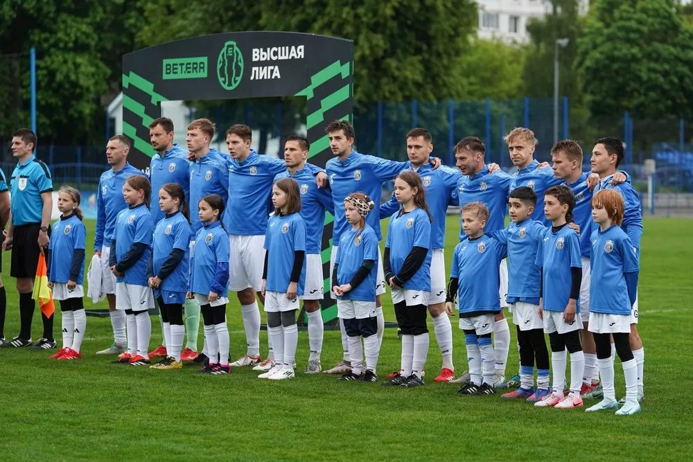 «Ислочь» примет лидера сезона. Фото: ФК «Ислочь»