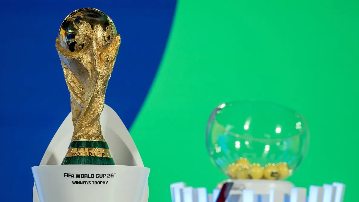Все участники чемпионата мира определятся через год. Фото: УЕФА