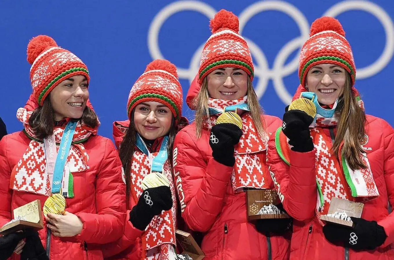 Сборная Беларуси с олимпийским золотом. Фото: социальные сети Смольской