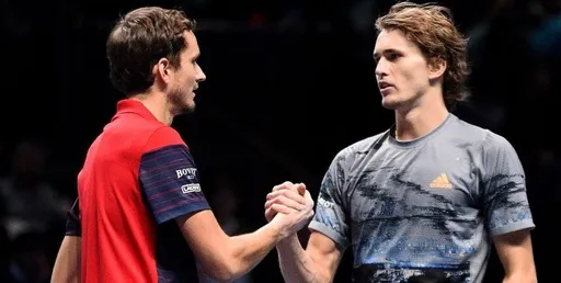 Зверев обыграл Медведева и стал победителем Итогового турнира ATP