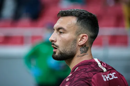 «Рубин» и «Селтик» вернулись к обсуждению трансфера Хакшабановича