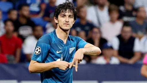 «Лион» готовит предложение «Зениту» по Азмуну