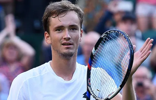 Медведев уступил Вавринке и покинул Australian Open