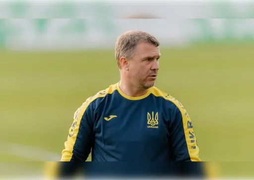 Шевченко не хочет менять Реброва на посту главного тренера сборной Украины