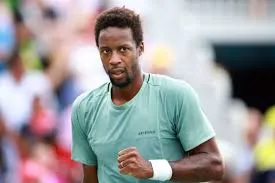38-летний Гаэль Монфис выиграл турнир ATP-250 в Окленде