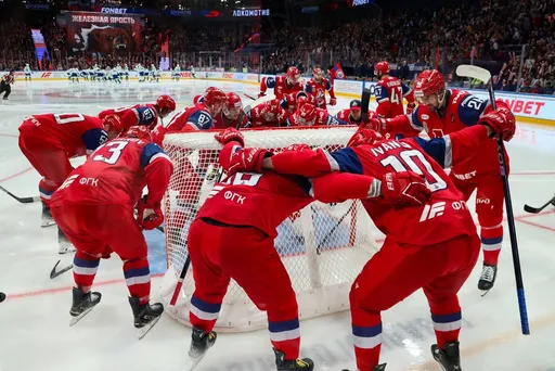 «Локомотив» – «Салават Юлаев»: паровозик, который сможет?