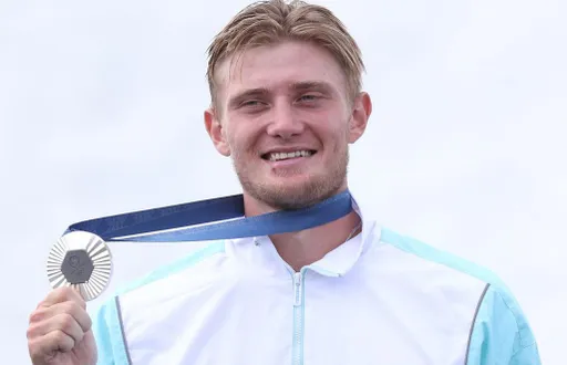 Евгений Золотой выиграл бронзу чемпионата мира по академической гребле в Китае