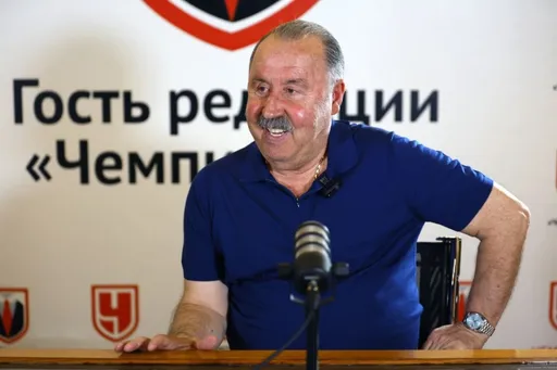 Тренер Газзаев объяснил отказ от работы в Европе желанием остаться в ЦСКА