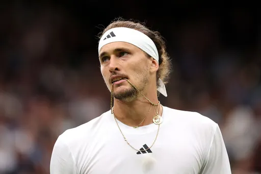 Зверев стал чемпионом турнира ATP-500 в Мюнхене, обыграв Шелтона