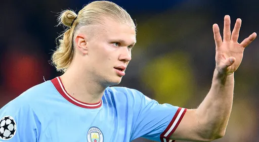 «Барселона» включилась в борьбу за Эрлинга Холанда