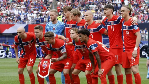 Холанд потратил 10 тыс. долларов на сувениры в стиле Дикого Запада и покупки для команды