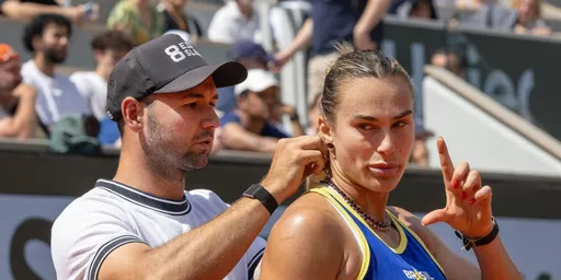 Дубров рассказал, когда Соболенко лучше снижать нагрузку перед US Open