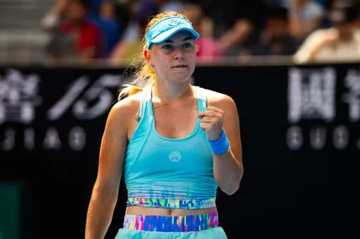 Тимофеева победила Возняцки и вышла в третий круг Australian Open