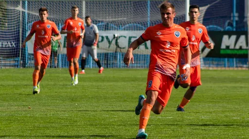 «Энергетик-БГУ» подписал пять футболистов