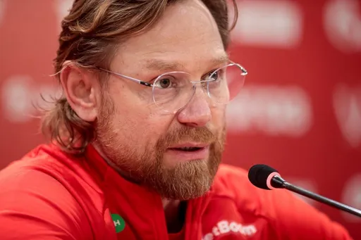 Тренер Карпин заявил, что пока не планирует возглавлять «Динамо»