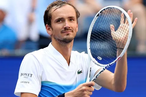 Теннисист Даниил Медведев потерял одну позицию в рейтинге ATP