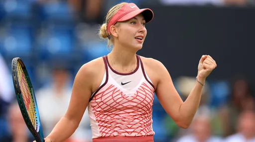 Анастасия Потапова проиграла Даяне Ястремской на турнире WTA-1000 в Дубае
