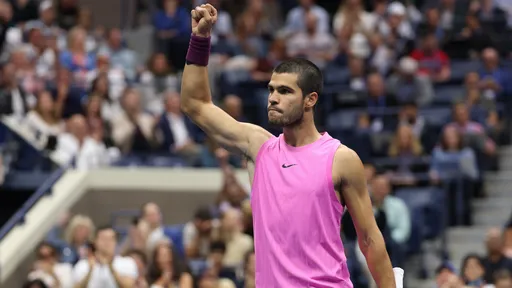 Карлос Алькарас обыграл Романа Сафиуллина в первом круге US Open — 2026