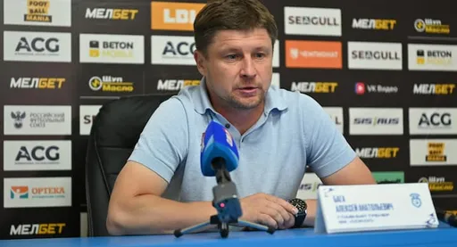 Алексей Бага рекомендовал Федору Лапоухову уезжать в Европу