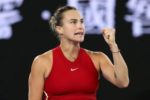 Соболенко победила Бадосу и третий раз подряд вышла в финал Australian Open