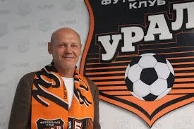 Григорий Иванов объяснил увольнение Мирослава Ромащенко из «Урала»