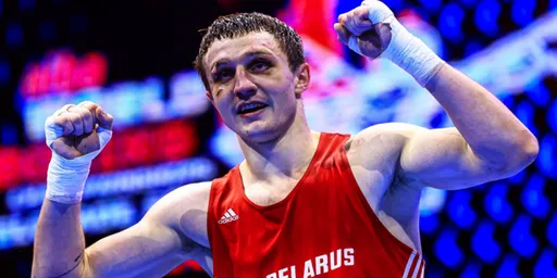 Белорус Алферов гарантировал медаль чемпионата мира по боксу