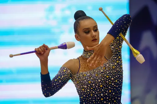 Горносько завоевала серебро в упражнении с обручем на чемпионате Европы