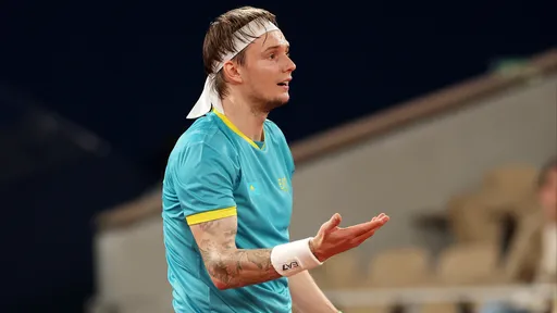 Бублик не сумел пробиться в 1/8 финала турнира ATP-500 в Пекине