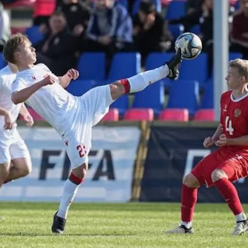Сборная Беларуси U-16 проведет два контрольных матча со сверстниками из России