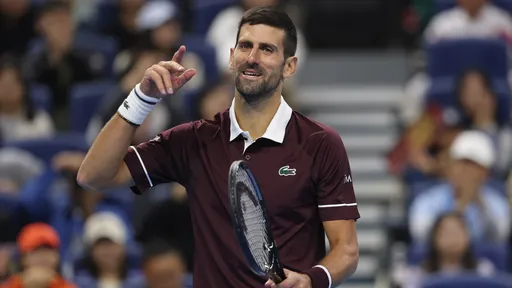 Джокович вышел в четвертьфинал турнира ATP-500 в Пекине