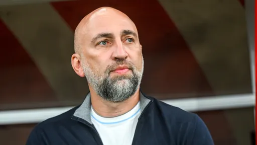 Фаустович: от Адиева очень многого ждали, верили до последнего