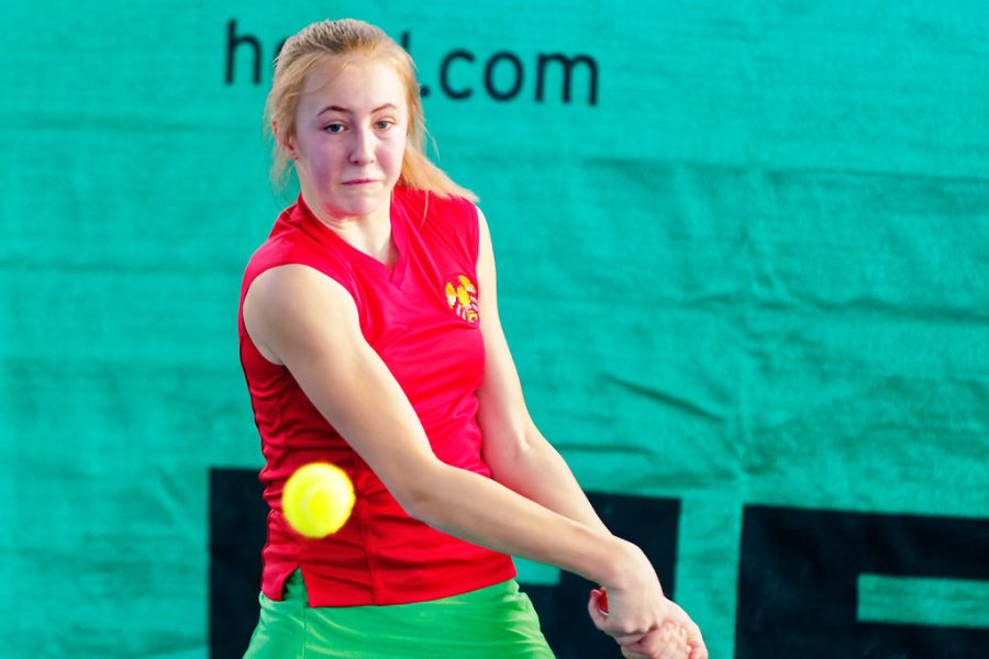 Алёна Фалей вышла в полуфинал турнира ITF в Порту