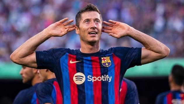 «Барселона» обыграла «Наполи» и вышла в четвертьфинал Лиги чемпионов