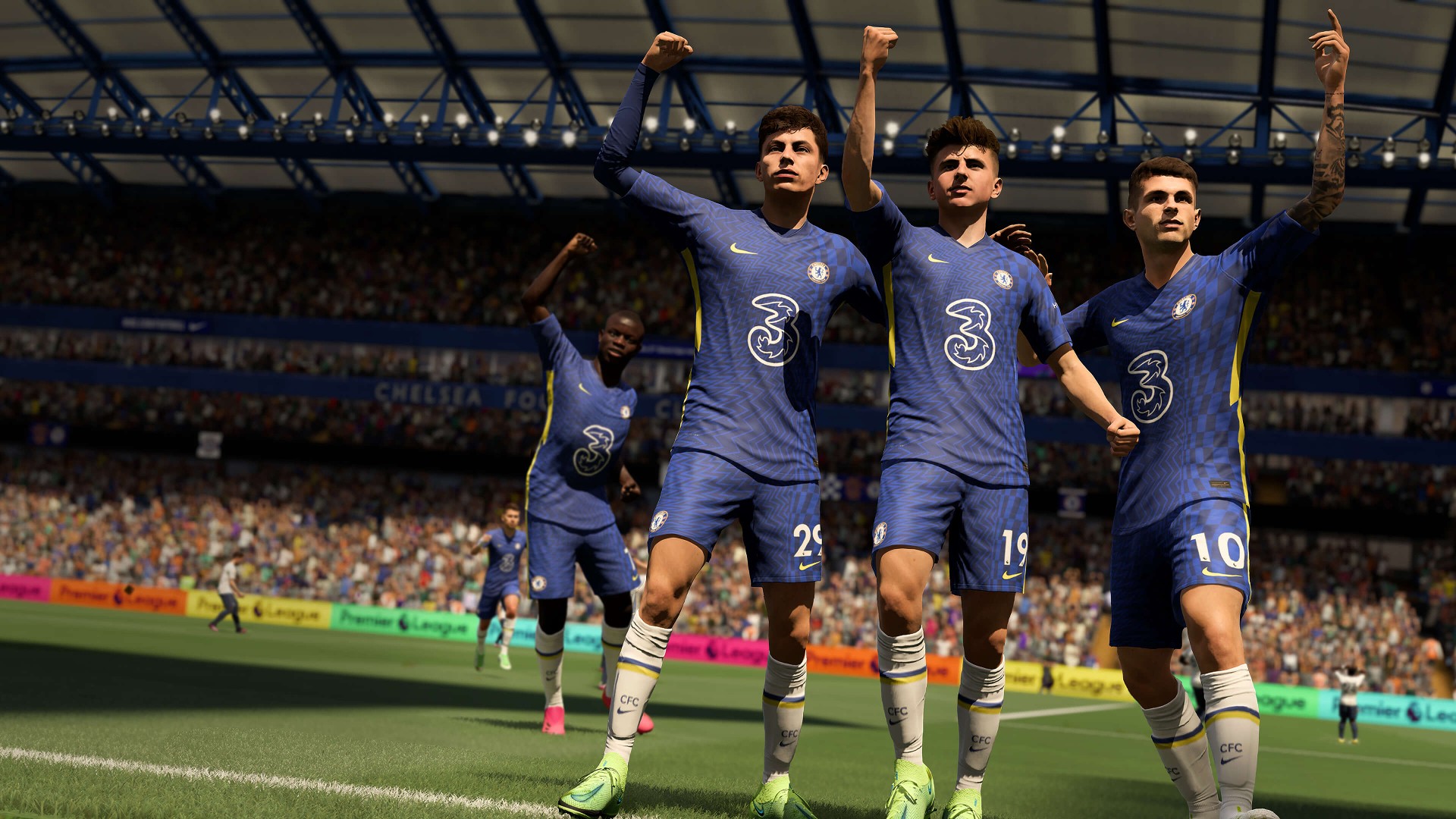 EA анонсировала тестирование кроссплея в FIFA 22