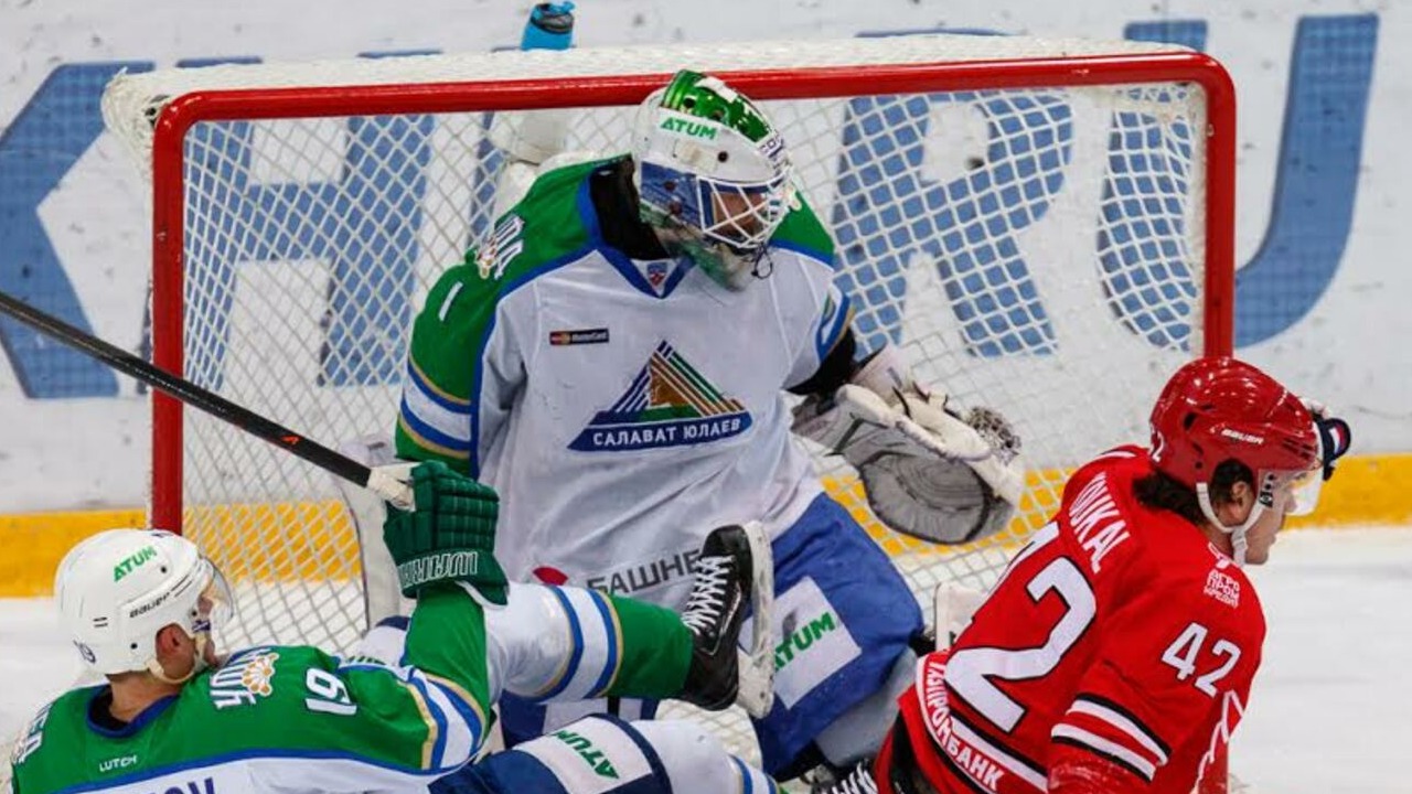 «Автомобилист» на выезде победил «Салават Юлаев» в матче регулярного чемпионата КХЛ