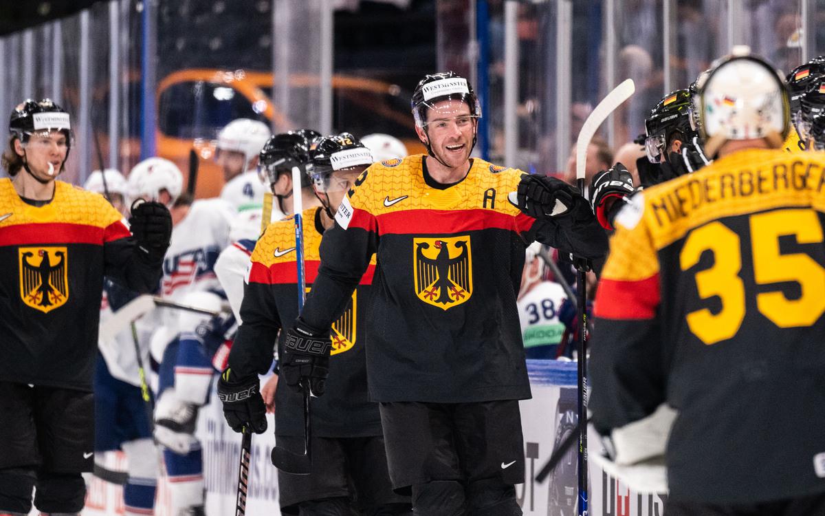 Сборная Германии победила Словакию на чемпионате мира по хоккею