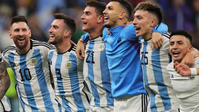 Сборная Аргентины в большинстве победила Бразилию в матче отбора на ЧМ-2026