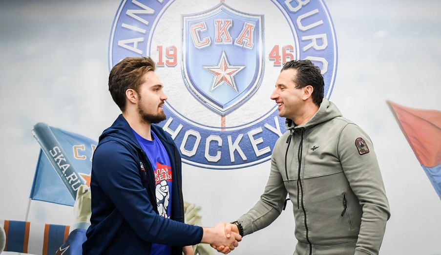 Дмитрий Николаев стал игроком «Нефтехимика», в СКА прибыли два новичка