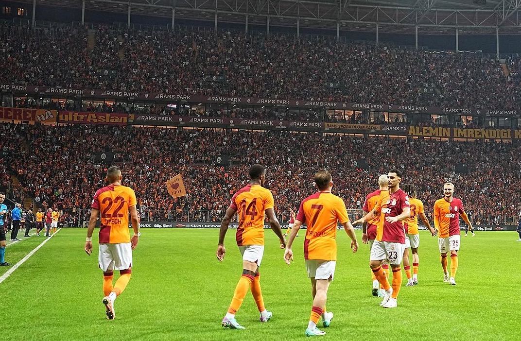 Домашний стадион «львов» в Стамбуле. Фото: «Галатасарай»