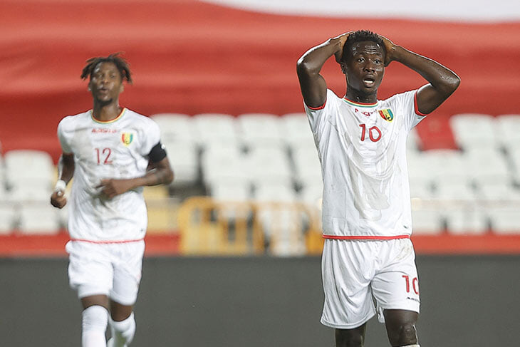 Камерун сыграл вничью с Гвинеей на Кубке Африки