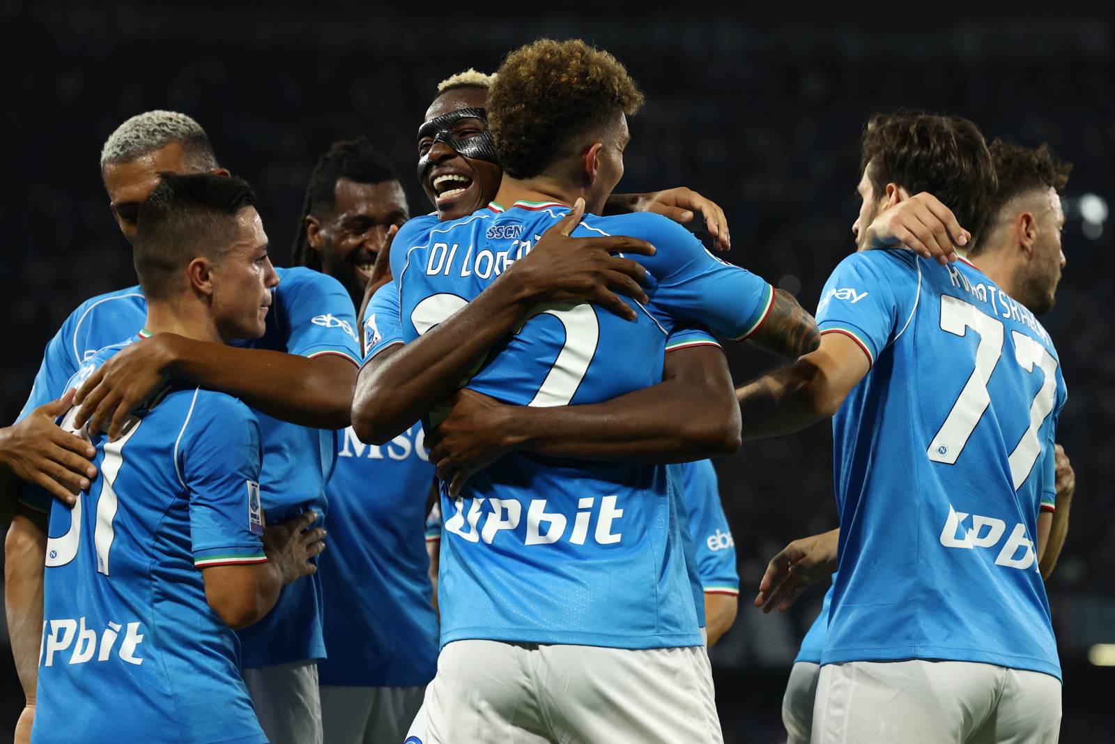 «Наполи» обыграл «Фиорентину» и вышел в финал Суперкубка Италии