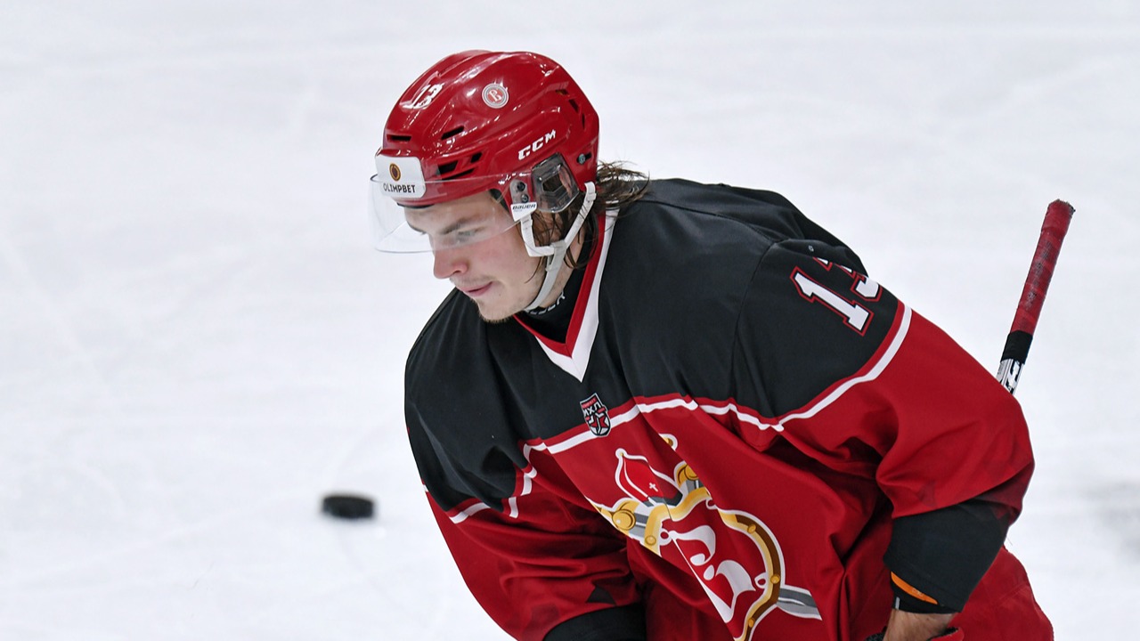 Форвард «Витязя» Яровой признался, что мечтает выступать в НХЛ