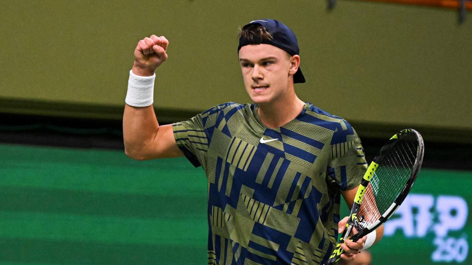 Руне после поражения от Синнера впервые за 16 месяцев покинет топ-10 рейтинга ATP