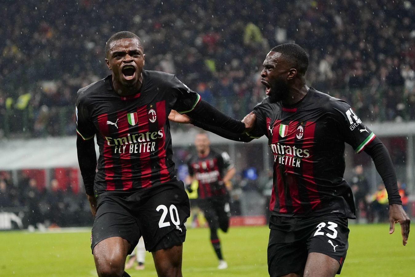 «Милан» переиграл «Славию» и пробился в 1/4 финала Лиги Европы