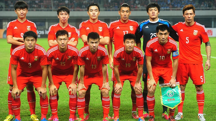 Болельщики сборной Китая по футболу требовали вернуть деньги за билеты после поражения команды